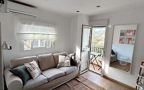 Cosy Trinidad